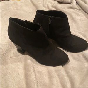 Old Navy booties